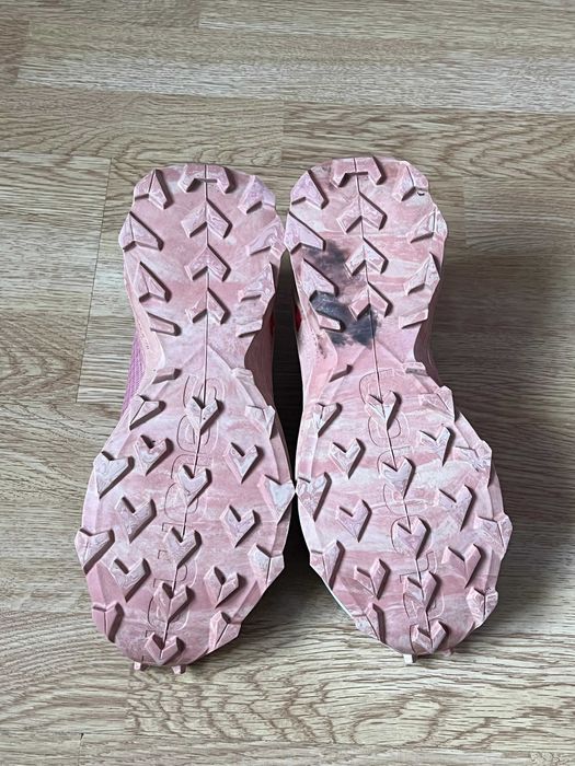 Термо кросівки Salomon gore-tex 38 розміру