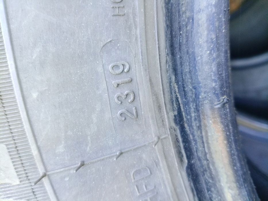 Opony 225/70 R 15 C