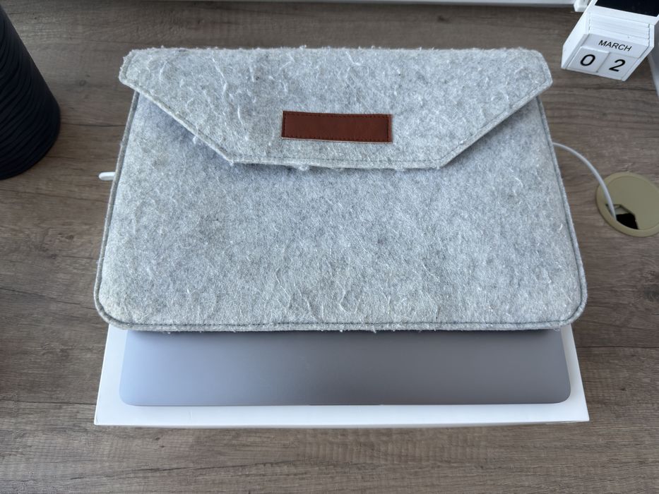 MacBook Pro 13 M2 2022 рік