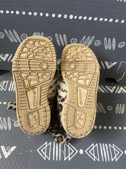 Дитячі Jeremy Scott Adidas кросівки леопард 26: 850 грн. - Дитяче