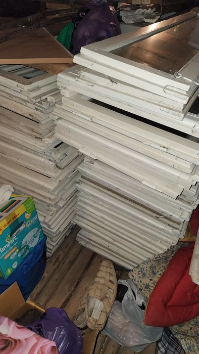 Вікна,,  рами з склом