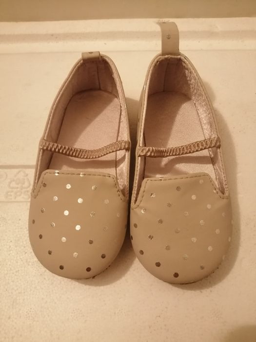 Sapatos bebé H&M