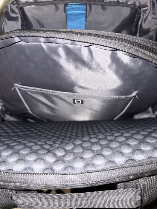 Mala / Mochila Lenovo Legion Armored Gaming (Até 17.3") – Como Nova