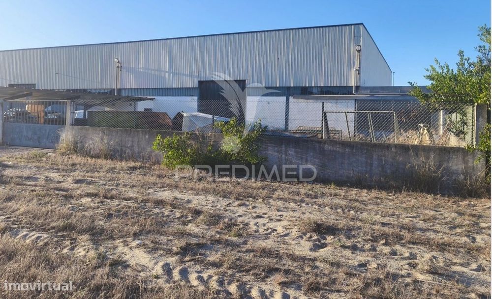 Excelente Oportunidade de Investimento: Armazém com 625 m² na Zona...