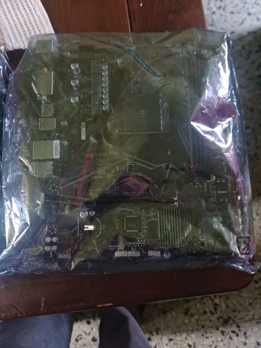 Gigabyte A520M h ( socket AM4)