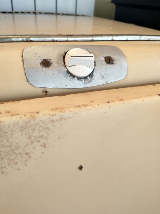 Lodówka retro do renowacji