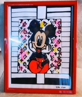 Quadro. Diferentes com cor uns com moldura e outras apenas telzd64751558205827124