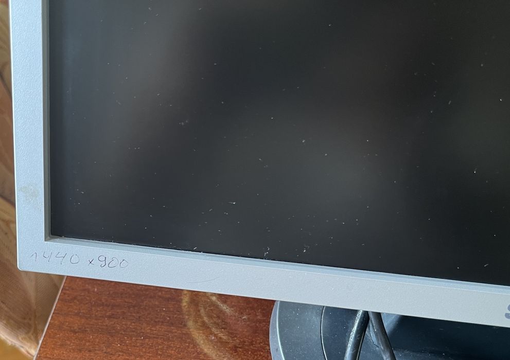 Monitor samsung 920NW