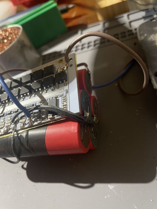 Regeneracja baterii odkurzaczy bezprzewodowych