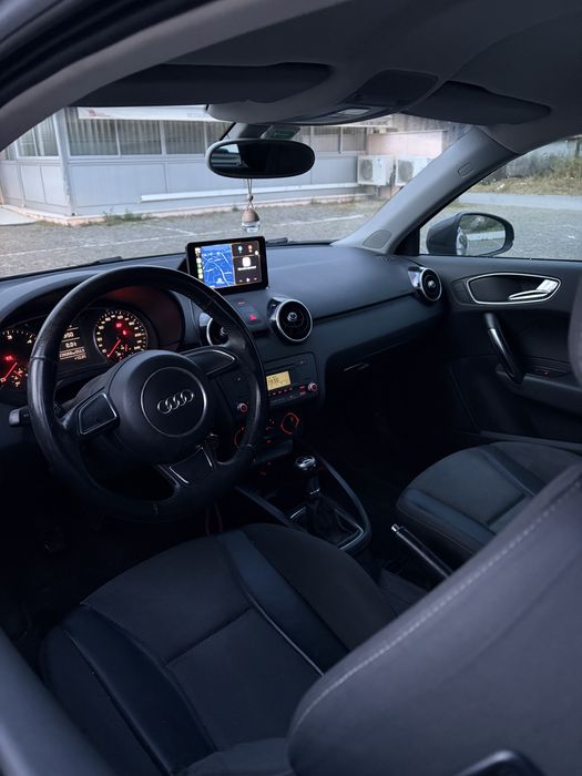 Audi A1 1.6 TDI 105cv – Castanho Metalizado – 240.000 km