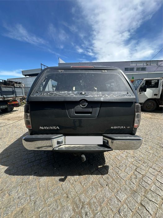 Nissan Navarra D40 para peças