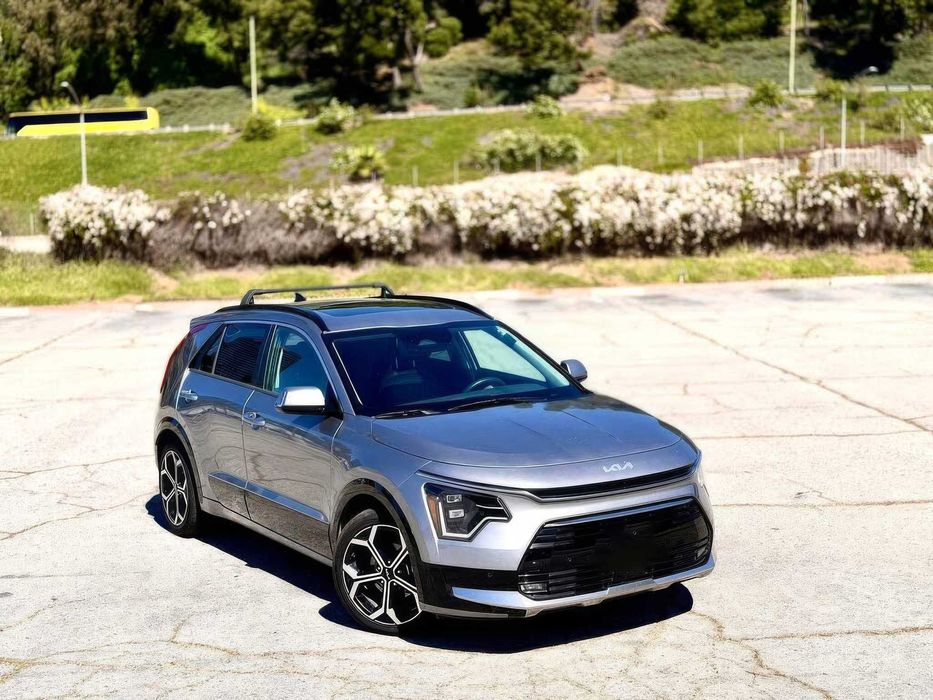 Kia Niro Ex      2023