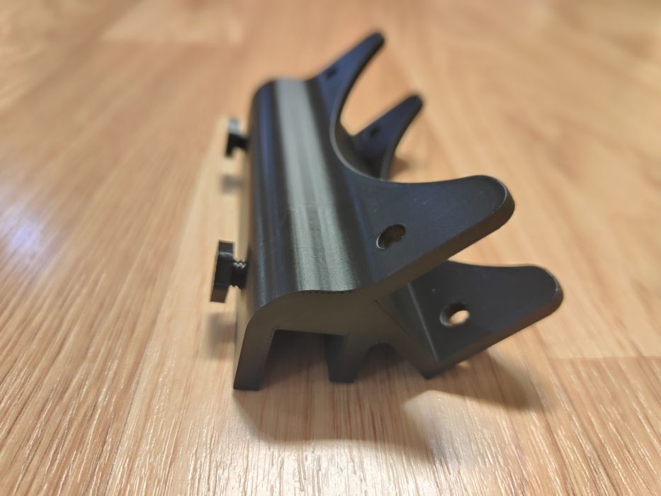 Uchwyt na wentylator akwarium morskie druk3d