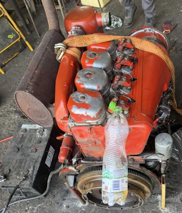 Silnik Deutz Fahr F4L912- 4cyl 55KM kombajn Fahr 600,750, ładowarka