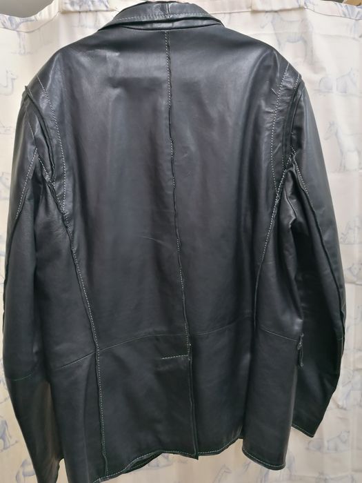 2 Casacos blaser t. M novos  o couro e macio para desocupar
