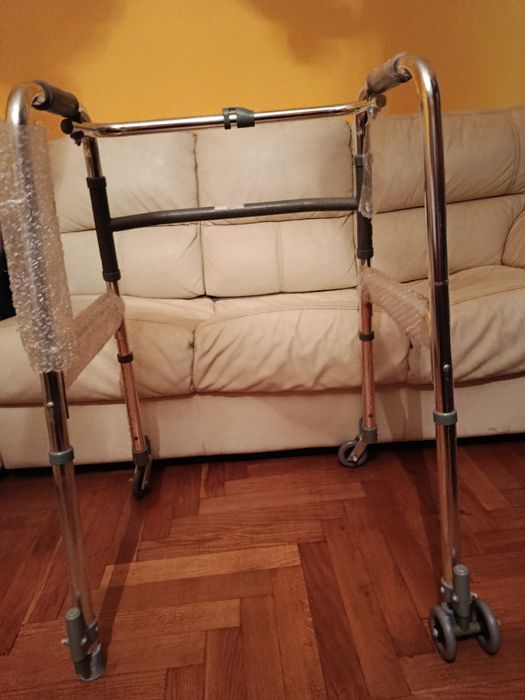 Каталка для пересування інваліда нова італ.виробництва