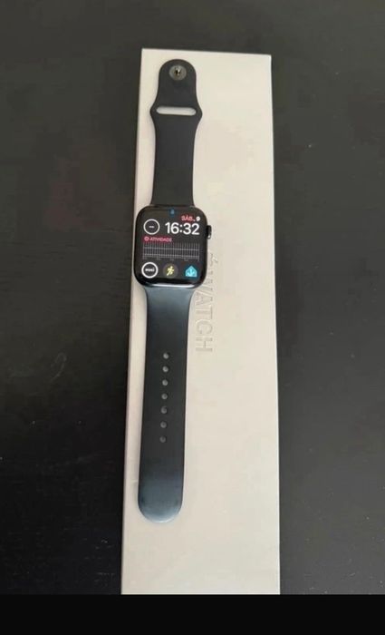 Smartwatch Apple Série 7+ GPS + Celular 45mm
