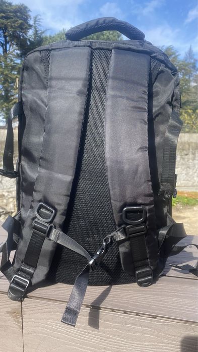 Mochila de Viagem Nova