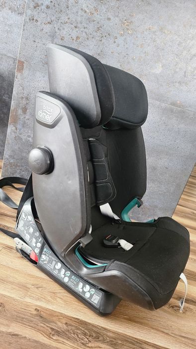 Britax Römer Advansafix i-Size