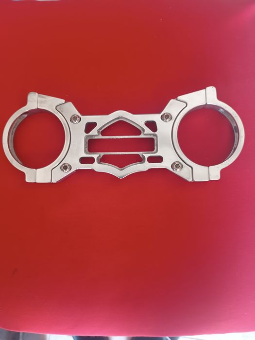 Fork brace para narrow front end