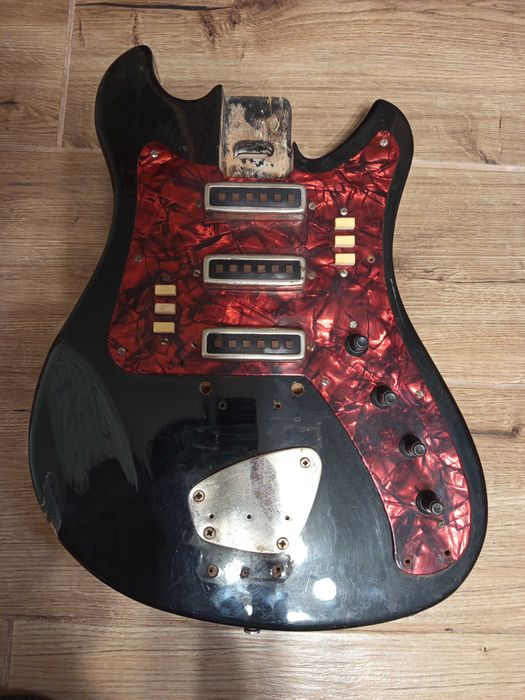 Продам дэку электрогитары "Аэлита 2"