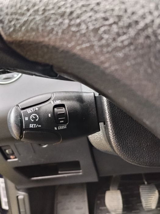 Peugeot  308 sw spot.