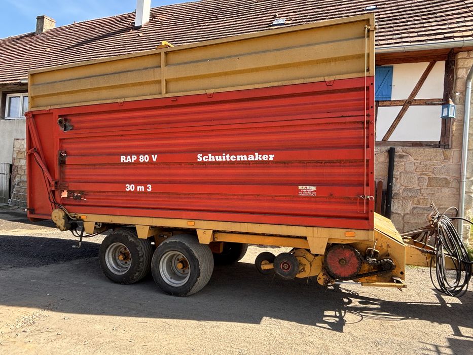 Przyczepa samozbierajaca Schuitemaker objetosciowa
