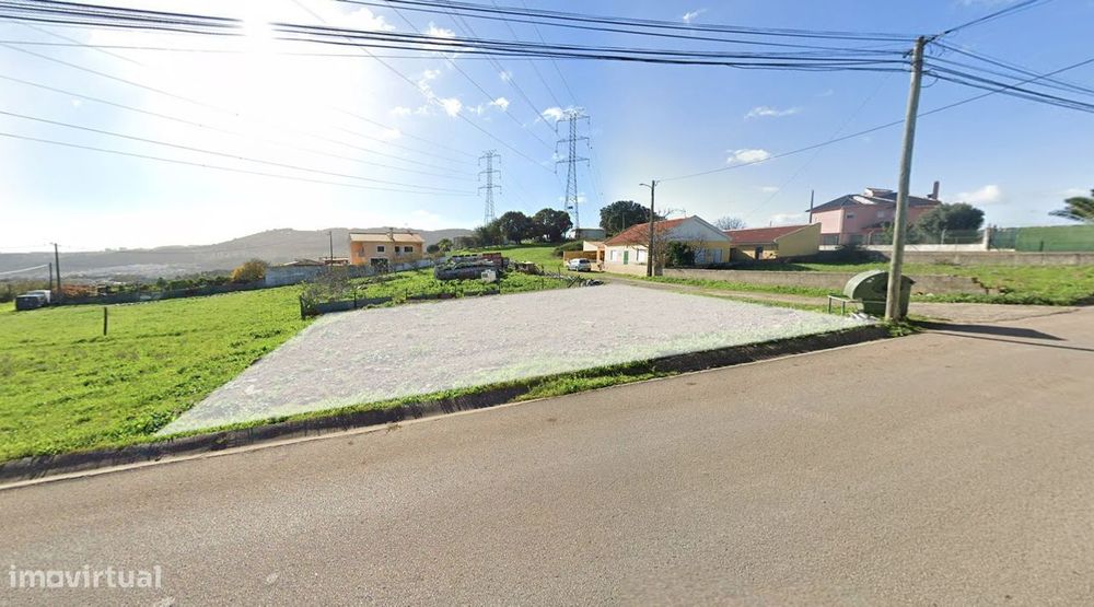 Terreno Urbano com Projeto Arquitetura Aprovado - Moninhos Loures