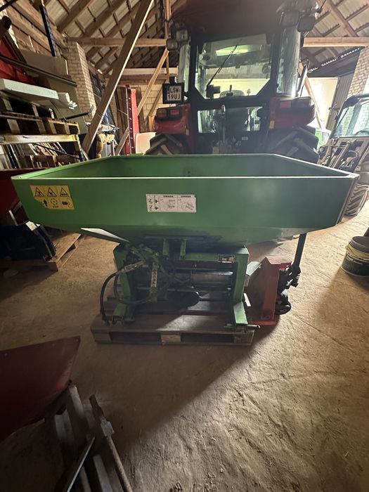 Rozsiewacz sadowniczy Langren