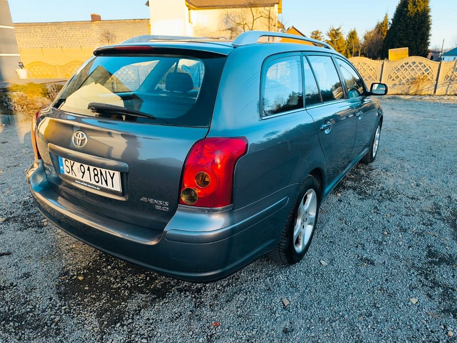 Toyota Avensis bardzk dobry stan sprawna klimatyzacja