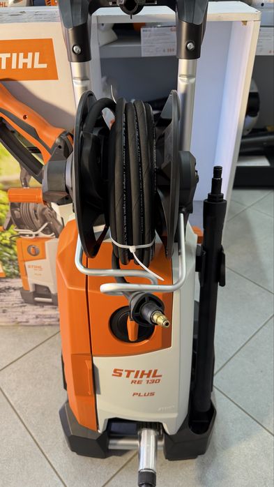 Мийка високого тиску з барабаном для шлангу RE 130 PLUS