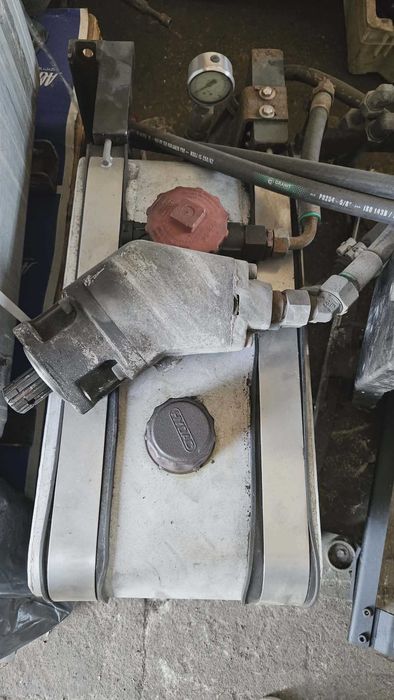 Hydraulika Wywrotu 3 komplety