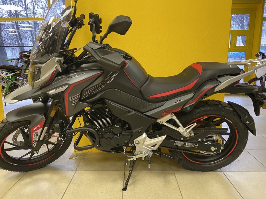 Мотоцикл SPARK SP300T-4