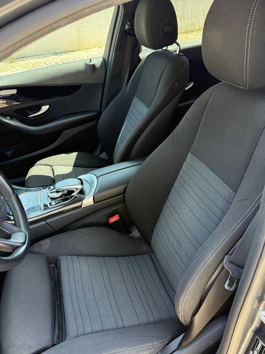 Mercedes-Benz C200 Automático a Diesel e em Bom Estado