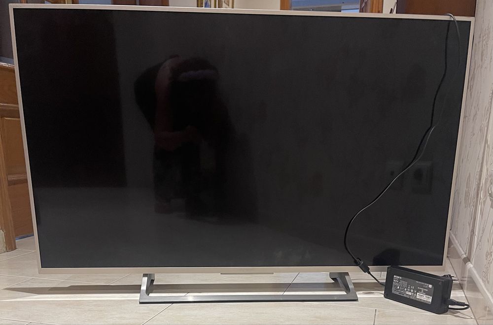 Televisor Sony avariado para peças