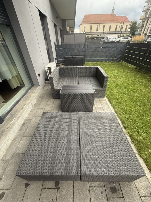 Meble ogrodowe rattan