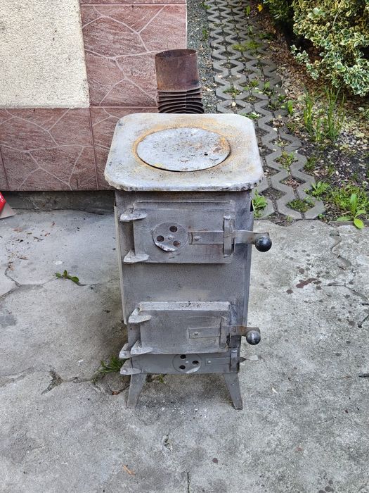 Piec typu koza używany