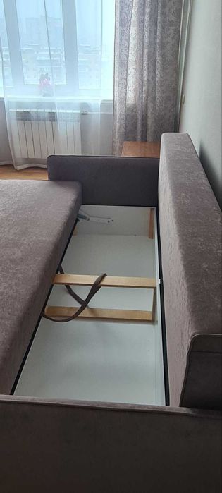 1 кімнатна після ремонту, дуже тепла, проспект Гонгадзе, Виноградар