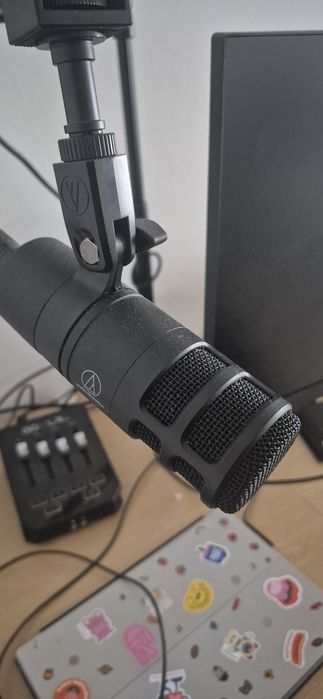 Vendo microfone AT2040 + braço da streamplify + Go Xlr mini