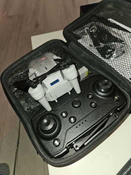 Vendo dois drones novos436767657286717443