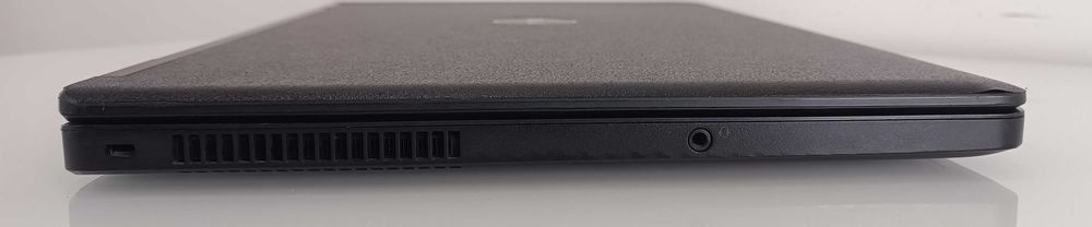 Dell Latitude E5550 Ecrã 15.6 - Core i3 - 8GB RAM - SSD 256GB
