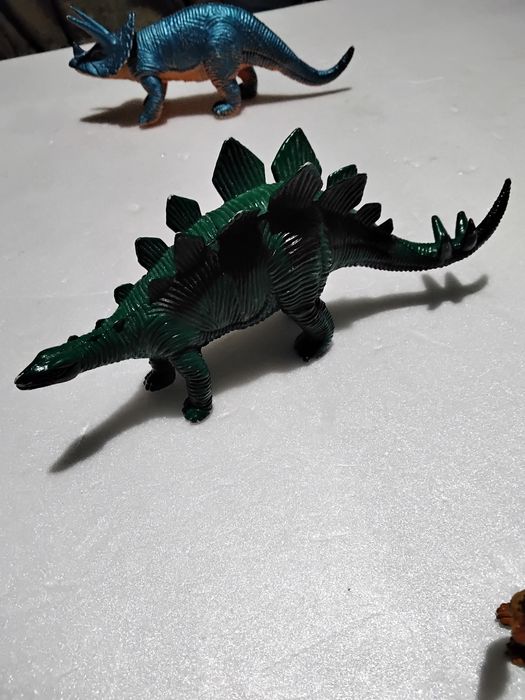 Динозавры набор.