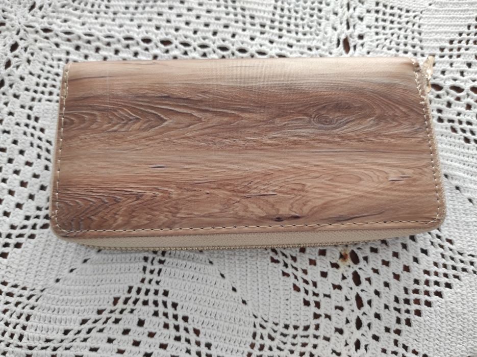 Carteira e porta moedas de mão