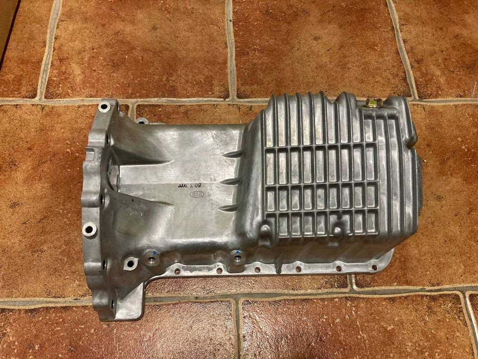 Новий Поддон масляний двигуна KIA Rio I Shuma II Sephia Spectra