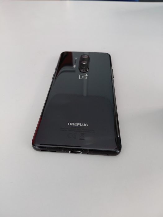 One Plus 8 Pro 128 gb pełny zestaw