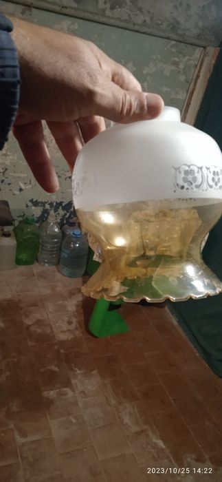 Плафоны для люстры.