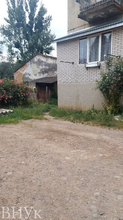 Продаю гарну квартиру з власим опаленням!