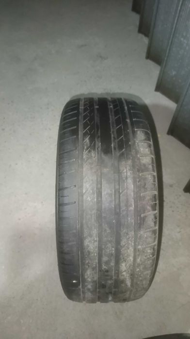 Vendo pneus roda 17