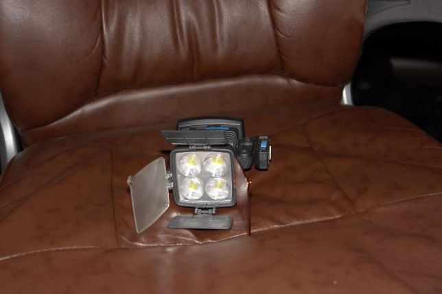 Lampka led T-4 używana tylko 4 razy że