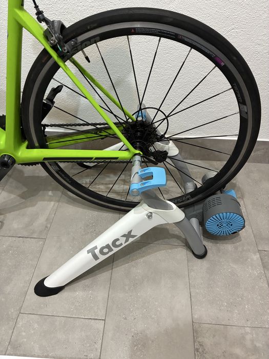 Rolo Treino Tacx Flow Smart